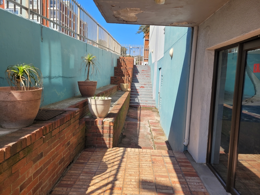 1 Bedroom Property for Sale in Humewood Eastern Cape